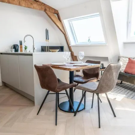 Cozy One Bedroom At Centrum