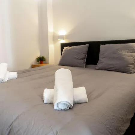 Cozy One Bedroom Apartments At Centrum Amsterdam