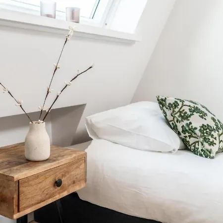 Cozy One Bedroom At Centrum *