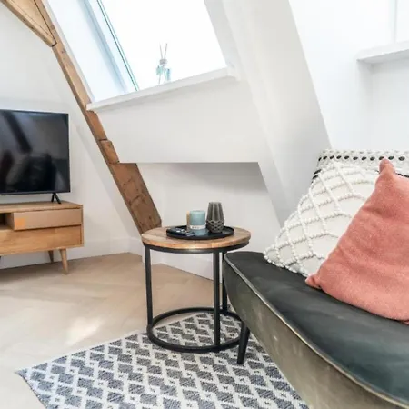 公寓 Cozy One Bedroom At Centrum