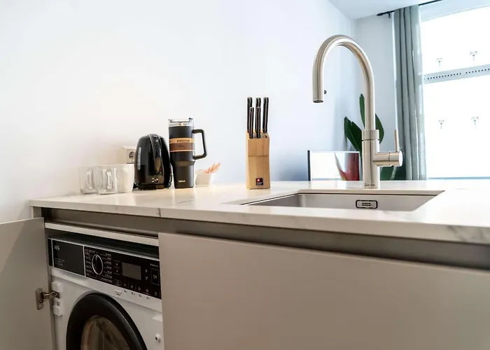 Cozy One Bedroom At Centrum Daire