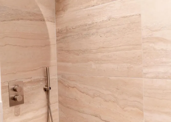 Cozy One Bedroom At Centrum Daire *