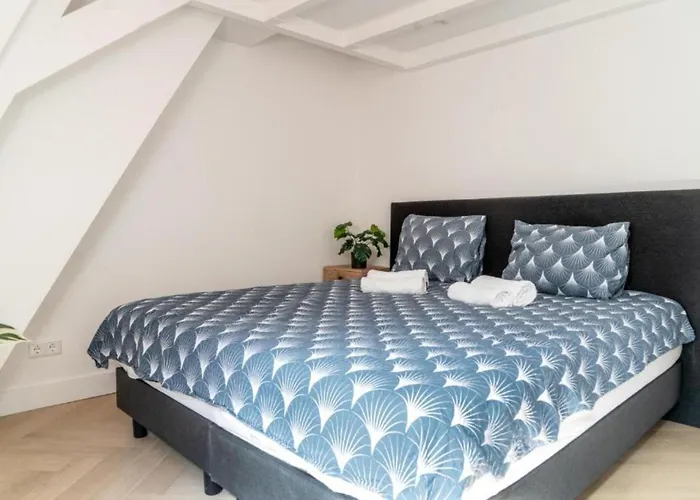 Cozy One Bedroom At Centrum Daire